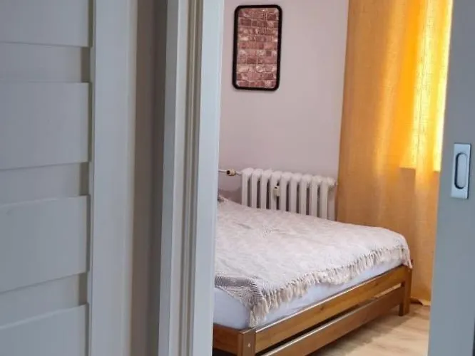 Apartament Lubin Apartman *